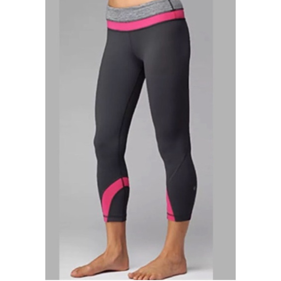 Lululemon Run Inspire Crop Gray Pink Leggings Back Zip Pocket Size 6 - Picture 1 of 13